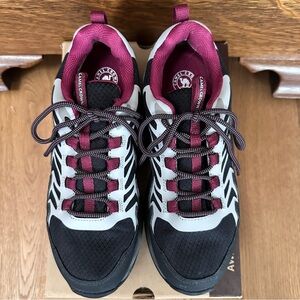 Hiking Trekking Shoes Athletic Shoes - Black and Burgundy